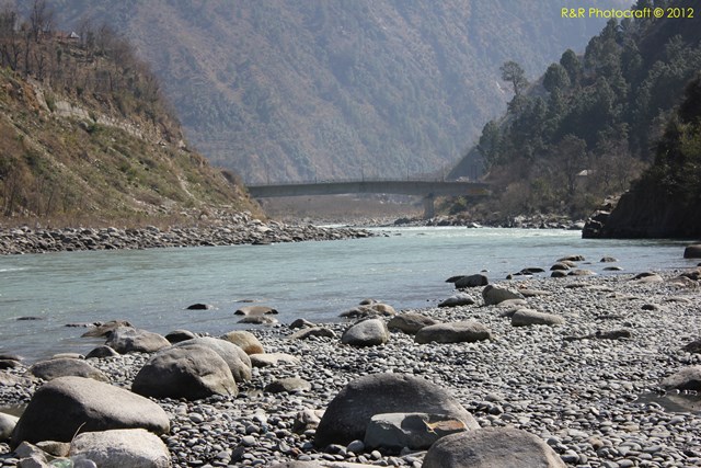 Raavi River
