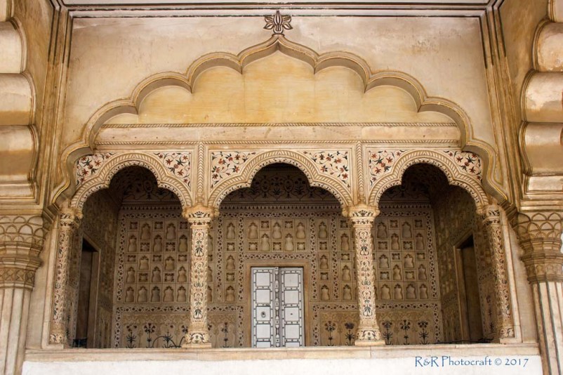 Emperor's seat at Diwan-e-Aam, Red Fort, Agra